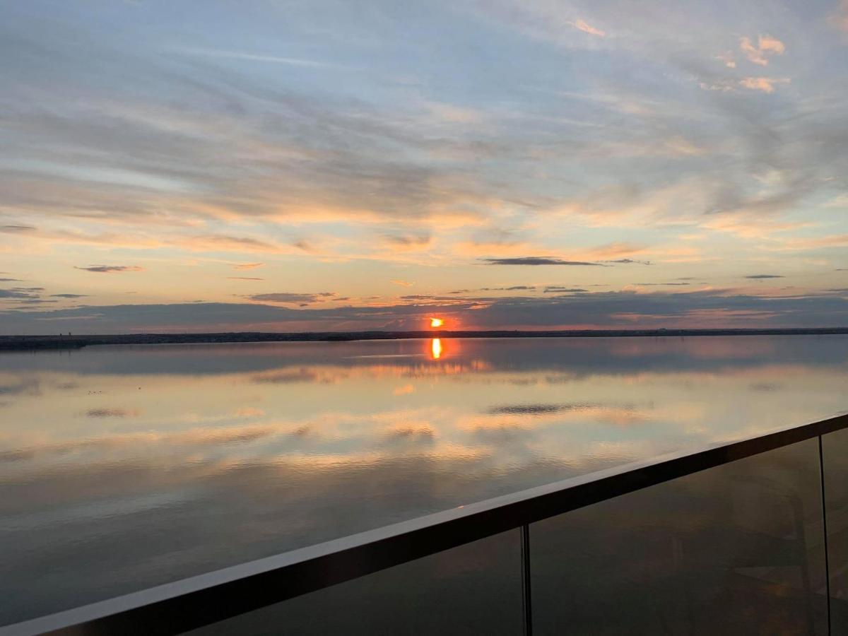 Apartment Sunset Lake View Мамая Экстерьер фото